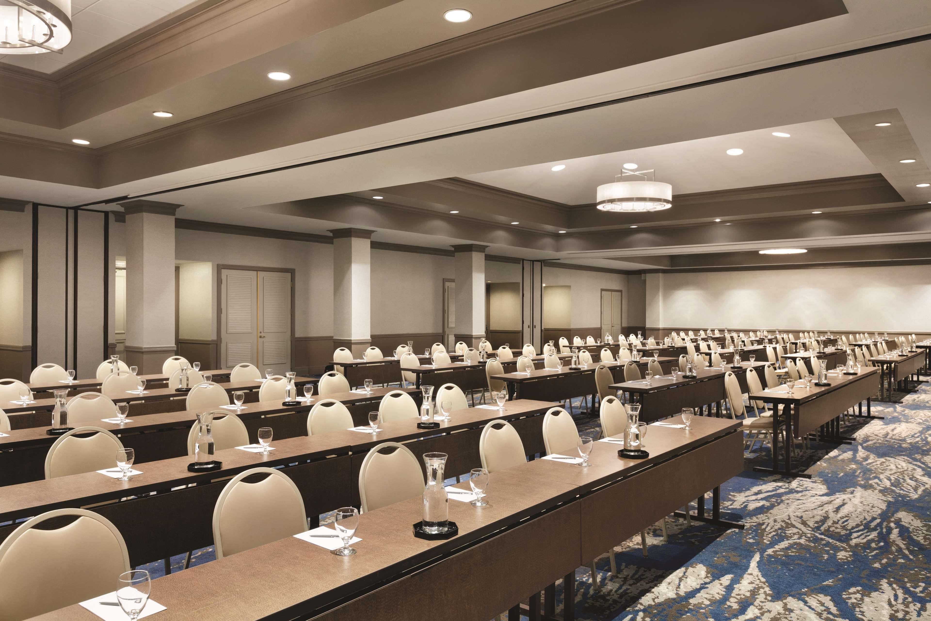 Embassy Suites By Hilton Brea - North Orange County Extérieur photo