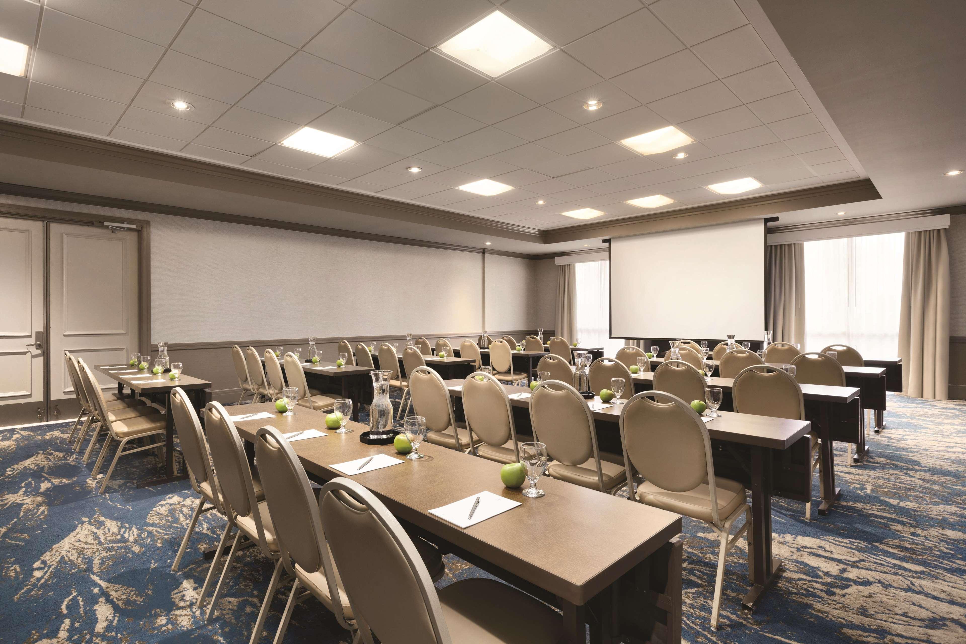Embassy Suites By Hilton Brea - North Orange County Extérieur photo