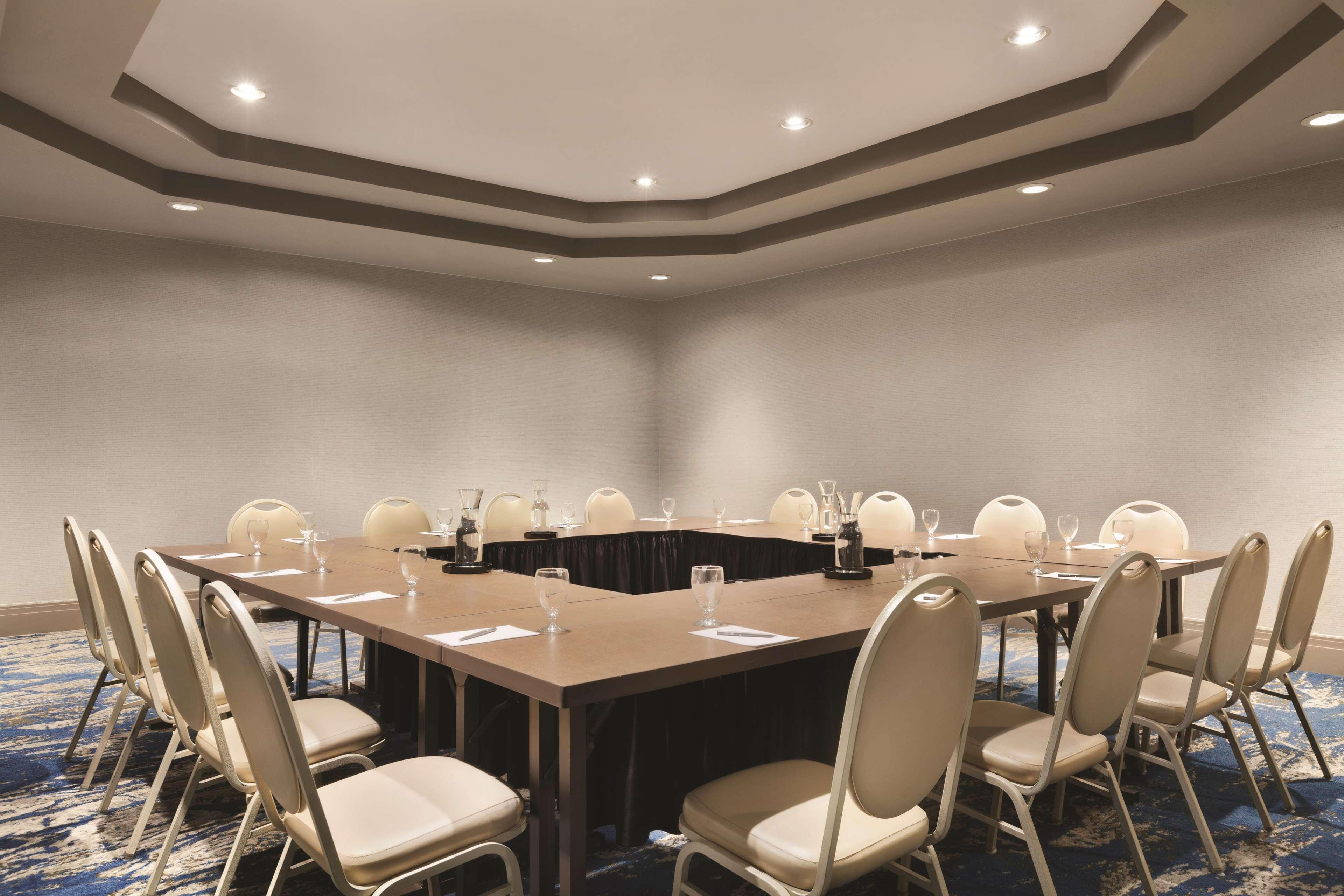 Embassy Suites By Hilton Brea - North Orange County Extérieur photo