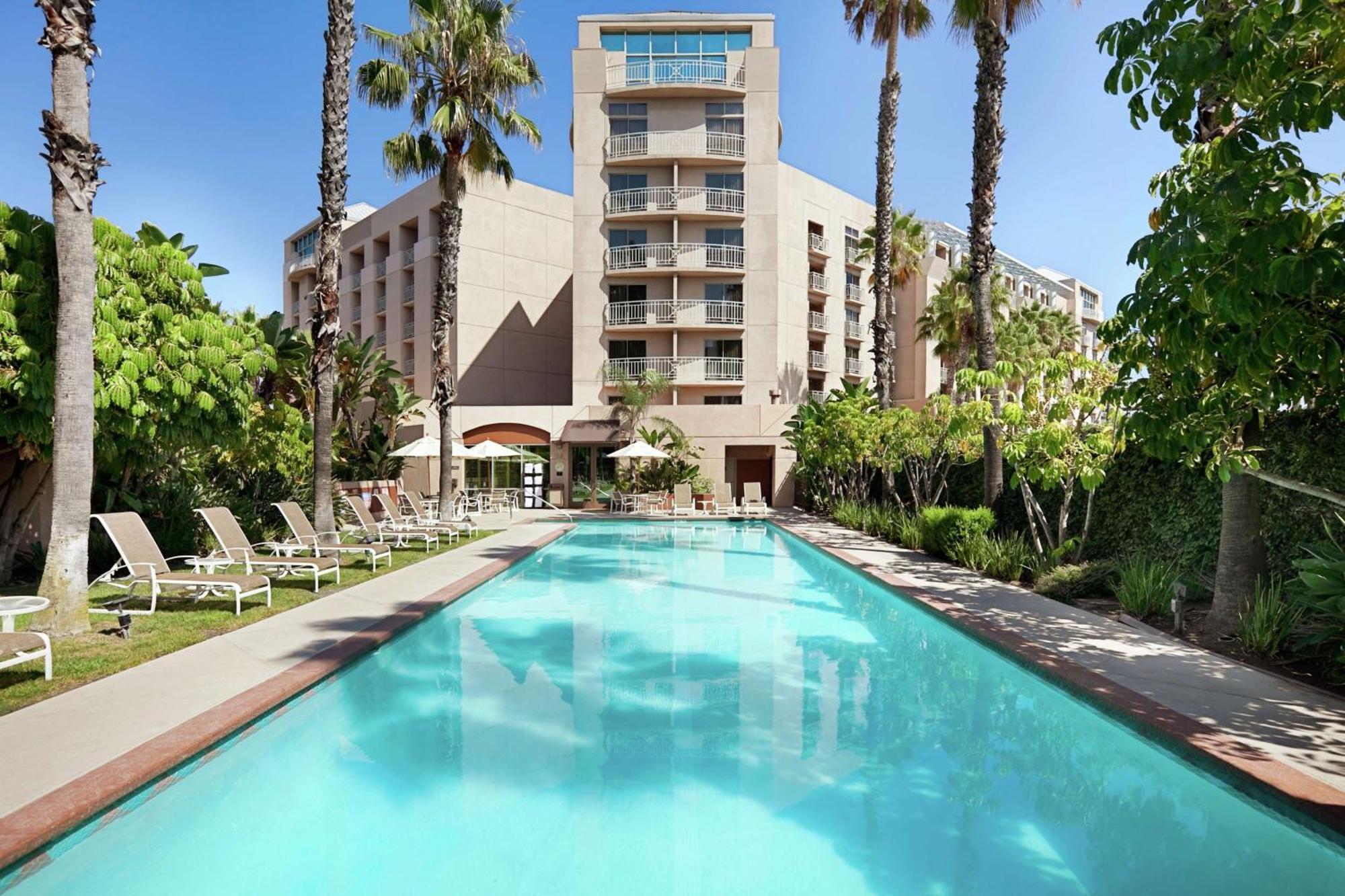 Embassy Suites By Hilton Brea - North Orange County Extérieur photo
